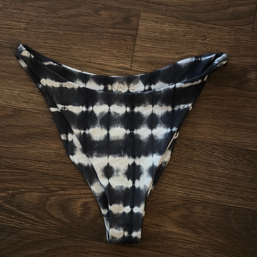 Skatie “Kelly” Bikini Bottom